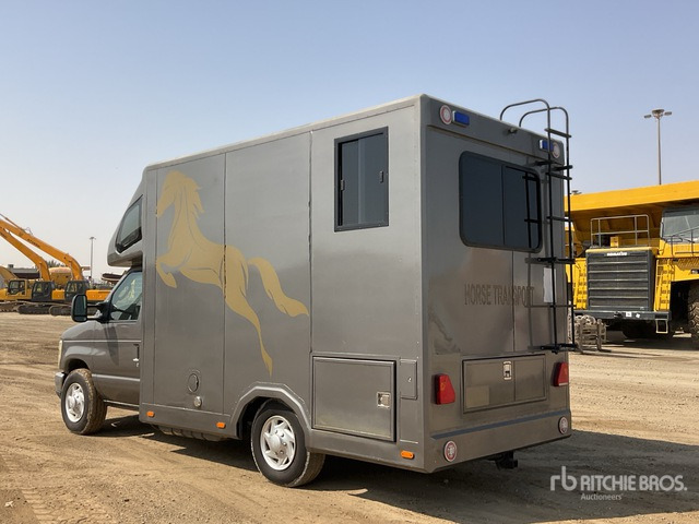 2008 Ford F-350 4x2 Horse Transporting Truck :Misc. Truck - Paardenvrachtwagen: afbeelding 3 2008 Ford F-350 4x2 Horse Transporting Truck :Misc. Truck - Paardenvrachtwagen: afbeelding 3
