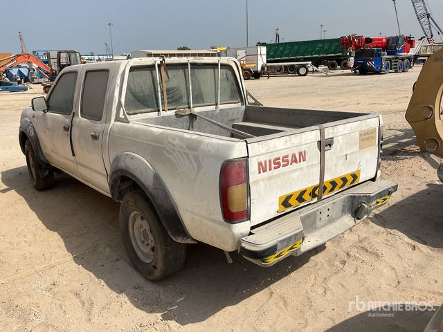 2008 Nissan 4x4 Crew Cab (Inoperable) Pickup - Pick-up: afbeelding 3 2008 Nissan 4x4 Crew Cab (Inoperable) Pickup - Pick-up: afbeelding 3
