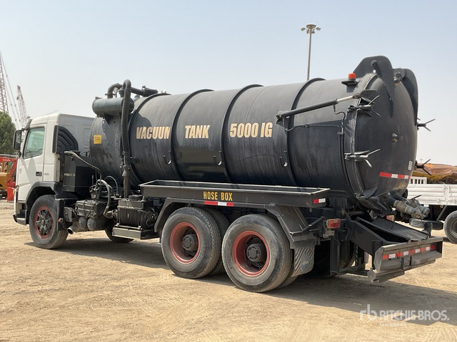 2008 Volvo FM400 6x4 20000 Liters Vacuum Tanker Truck - Vacuümwagen: afbeelding 3 2008 Volvo FM400 6x4 20000 Liters Vacuum Tanker Truck - Vacuümwagen: afbeelding 3