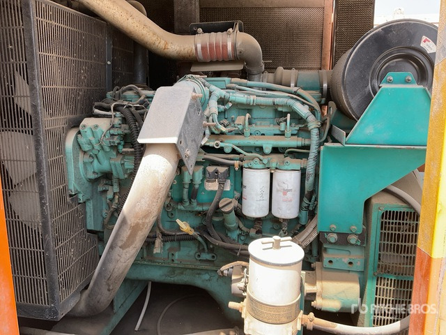 2010 Cummins 344 kVA Skid-Mounted (Inoperable) Generator Set - Industrie generator: afbeelding 5 2010 Cummins 344 kVA Skid-Mounted (Inoperable) Generator Set - Industrie generator: afbeelding 5