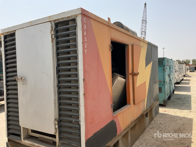 2010 Cummins 344 kVA Skid-Mounted (Inoperable) Generator Set - Industrie generator: afbeelding 4 2010 Cummins 344 kVA Skid-Mounted (Inoperable) Generator Set - Industrie generator: afbeelding 4