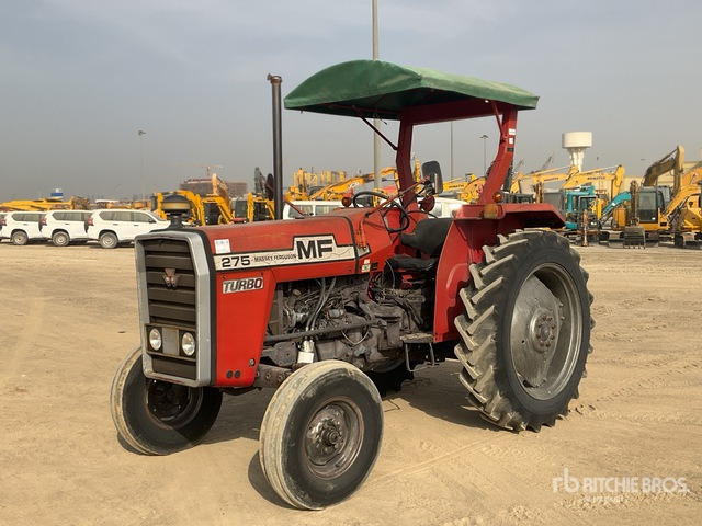 2010 Massey Ferguson MF 275 2WD Tractor - Tractor: afbeelding 1 2010 Massey Ferguson MF 275 2WD Tractor - Tractor: afbeelding 1