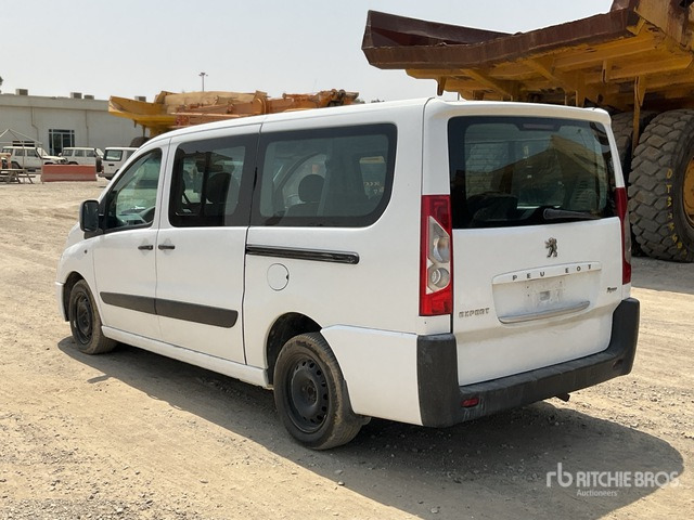 2010 Peugeot Expert Tepee - Personenvervoer: afbeelding 4 2010 Peugeot Expert Tepee - Personenvervoer: afbeelding 4