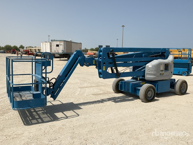 2012 Genie Z-45/25J 2WD Diesel Articulating Boom Lift - Knikarmhoogwerker: afbeelding 2 2012 Genie Z-45/25J 2WD Diesel Articulating Boom Lift - Knikarmhoogwerker: afbeelding 2