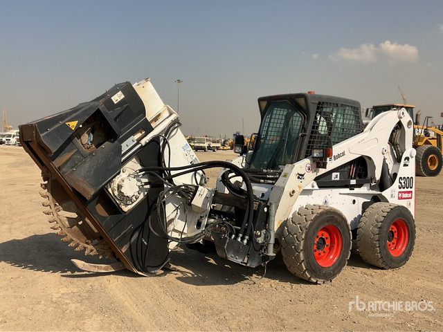 2013 Bobcat S300 Skid Steer Loader - Schranklader: afbeelding 1 2013 Bobcat S300 Skid Steer Loader - Schranklader: afbeelding 1