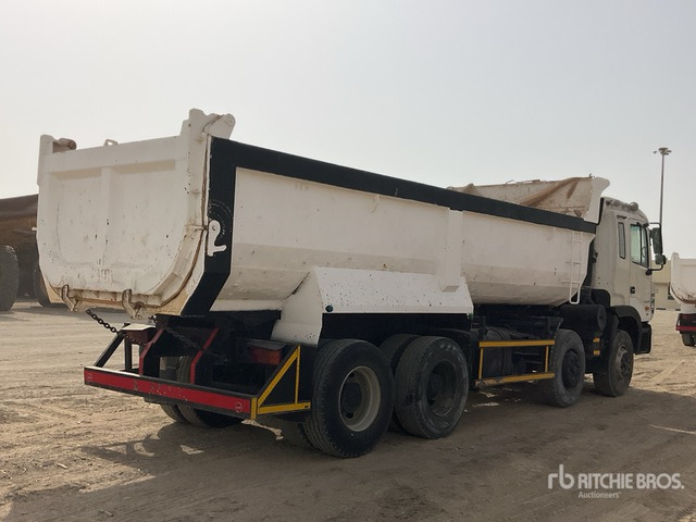 2015 JAC HFC3314KR1 8x4 Twin-Steer Tri/A Dump Truck - Kipper vrachtwagen: afbeelding 4 2015 JAC HFC3314KR1 8x4 Twin-Steer Tri/A Dump Truck - Kipper vrachtwagen: afbeelding 4