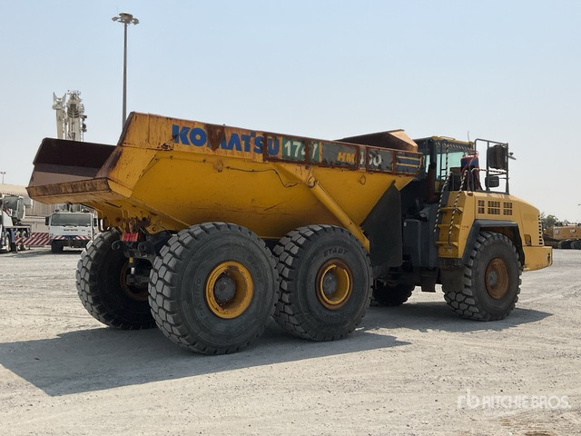 2015 Komatsu HM400-3 - Kiepwagen met knikbesturing: afbeelding 4 2015 Komatsu HM400-3 - Kiepwagen met knikbesturing: afbeelding 4