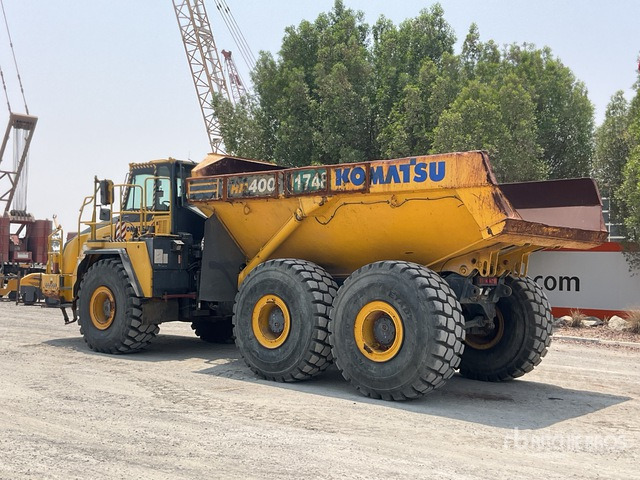 2015 Komatsu HM400-3 - Kiepwagen met knikbesturing: afbeelding 4 2015 Komatsu HM400-3 - Kiepwagen met knikbesturing: afbeelding 4