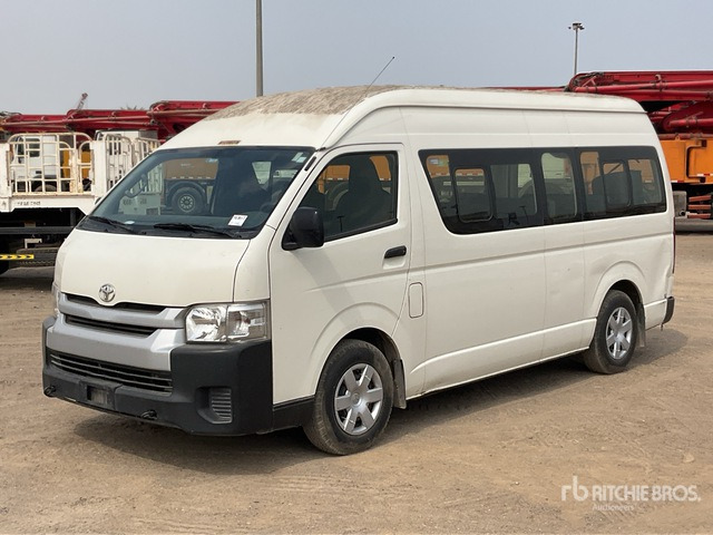 2018 Toyota Hiace 4x2 15-Seat Mini Bus - Minibus, Personenvervoer: afbeelding 2 2018 Toyota Hiace 4x2 15-Seat Mini Bus - Minibus, Personenvervoer: afbeelding 2