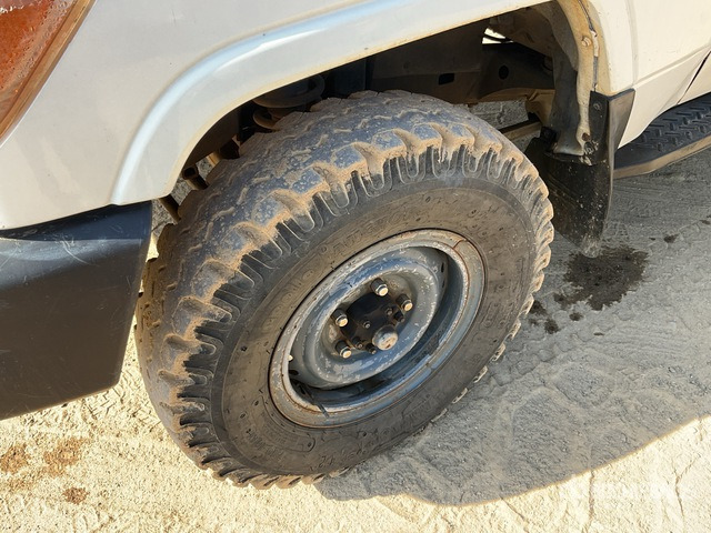 2018 Toyota Land Cruiser 78R 4x4 SUV - SUV: afbeelding 5 2018 Toyota Land Cruiser 78R 4x4 SUV - SUV: afbeelding 5