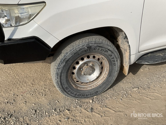 2018 Toyota Prado TX 150L 4x4 SUV - SUV: afbeelding 5 2018 Toyota Prado TX 150L 4x4 SUV - SUV: afbeelding 5