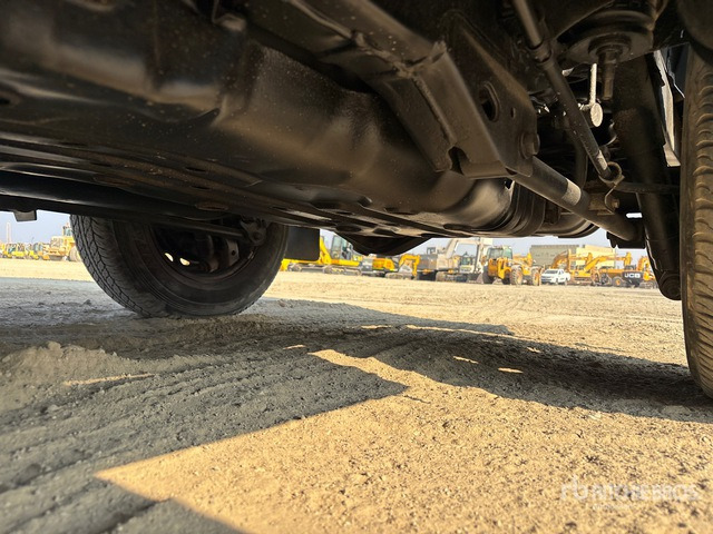 2018 Toyota Prado TX 150L 4x4 SUV - SUV: afbeelding 5 2018 Toyota Prado TX 150L 4x4 SUV - SUV: afbeelding 5