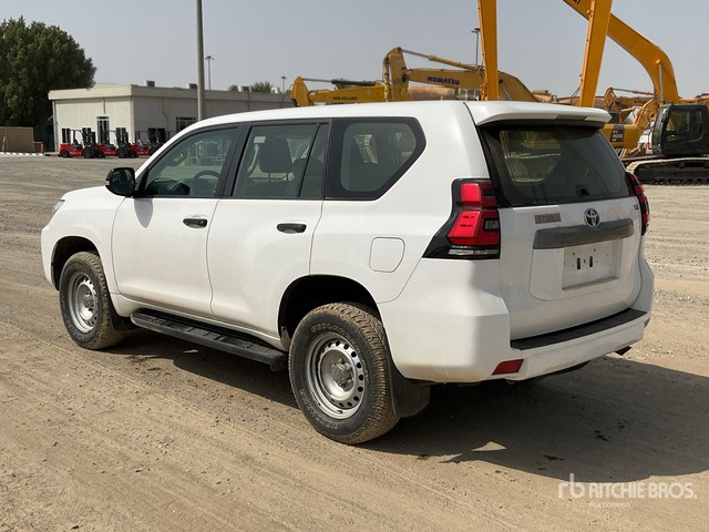 2018 Toyota Prado TX 150L 4x4 SUV - SUV: afbeelding 4 2018 Toyota Prado TX 150L 4x4 SUV - SUV: afbeelding 4