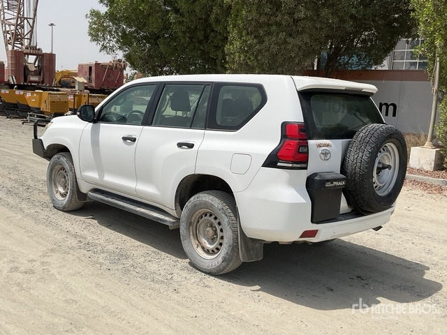 2018 Toyota Prado TX 150L 4x4 SUV - SUV: afbeelding 3 2018 Toyota Prado TX 150L 4x4 SUV - SUV: afbeelding 3