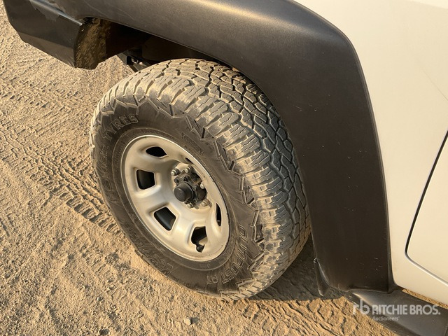 2019 Nissan Patrol GL 4x4 SUV - SUV: afbeelding 5 2019 Nissan Patrol GL 4x4 SUV - SUV: afbeelding 5