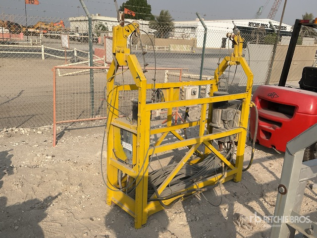 2002 Platform 300 Electric Work Platform - Aanbouwdeel voor Bouwmachine: afbeelding 2 2002 Platform 300 Electric Work Platform - Aanbouwdeel voor Bouwmachine: afbeelding 2