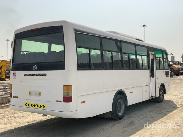 2016 Ashok Leyland EAGLE 4x2 31-Seat Transit Bus - Bus: afbeelding 4 2016 Ashok Leyland EAGLE 4x2 31-Seat Transit Bus - Bus: afbeelding 4