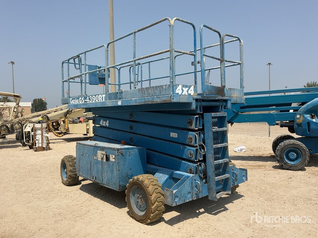 Genie GS4390 - Schaarlift: afbeelding 4 Genie GS4390 - Schaarlift: afbeelding 4