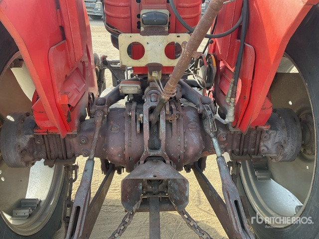 Massey Ferguson MF275 - Tractor: afbeelding 5 Massey Ferguson MF275 - Tractor: afbeelding 5