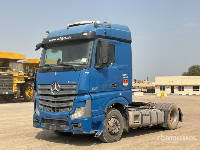 2013 Mercedes-Benz Actros 1845LS 4x2 S/A Sleeper Truck Tractor - Trekker: afbeelding 2 2013 Mercedes-Benz Actros 1845LS 4x2 S/A Sleeper Truck Tractor - Trekker: afbeelding 2