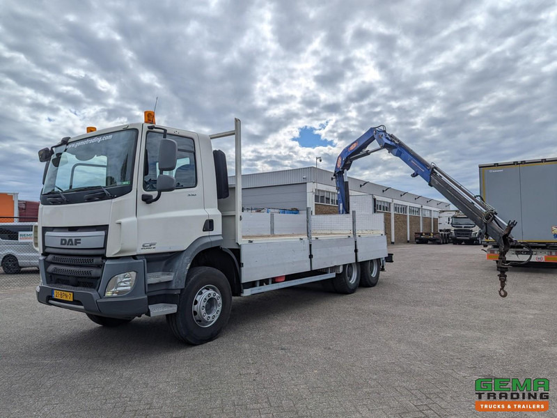 DAF CF 330 FAT 6x4 Dagcab Euro6A - Open laadbak 6.4m + PM 15522 - RadioGrafisch - Handgeschakeld - 08/2025APK - Vrachtwagen met open laadbak, Kraanwagen: afbeelding 1 DAF CF 330 FAT 6x4 Dagcab Euro6A - Open laadbak 6.4m + PM 15522 - RadioGrafisch - Handgeschakeld - 08/2025APK - Vrachtwagen met open laadbak, Kraanwagen: afbeelding 1