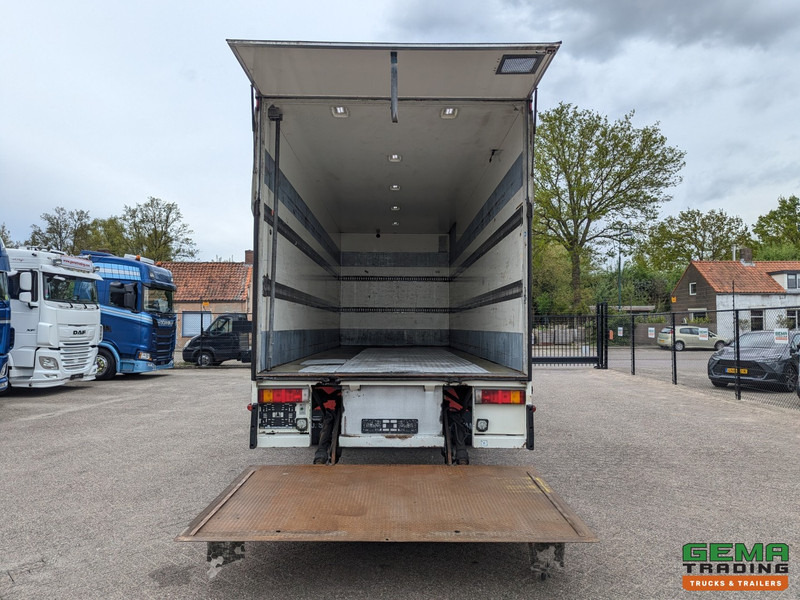 DAF CF85.410 4x2 Spacecab Euro5 - Geïsoleerde bak 7.6m - Laadklep 1500kg - Reservewiel - Bakwagen: afbeelding 4 DAF CF85.410 4x2 Spacecab Euro5 - Geïsoleerde bak 7.6m - Laadklep 1500kg - Reservewiel - Bakwagen: afbeelding 4