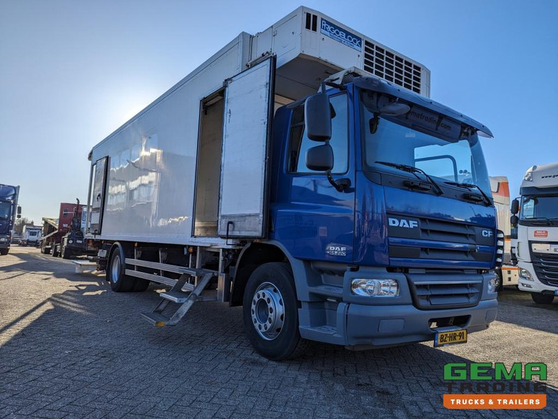 DAF FA CF65.220 4x2 Daycab Euro5 KoelVriesBak 8m - FrigoBlock - Zijdeuren - Compartimenten (V669) - Koelwagen vrachtwagen: afbeelding 2 DAF FA CF65.220 4x2 Daycab Euro5 KoelVriesBak 8m - FrigoBlock - Zijdeuren - Compartimenten (V669) - Koelwagen vrachtwagen: afbeelding 2