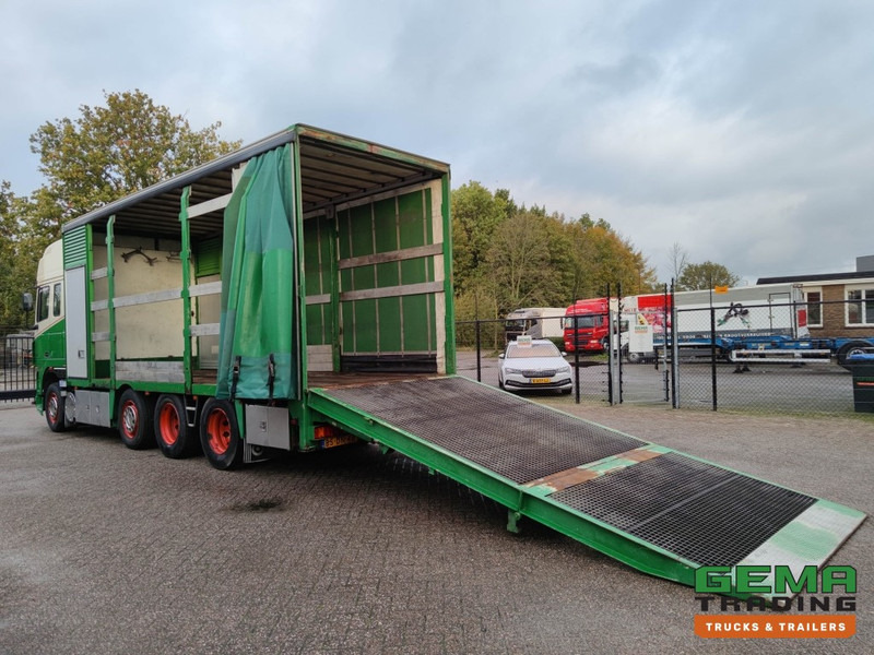 DAF FAK XF95.430 8x2 SuperSpaceCab Euro3 - CurtainSider 7.31m + Ramp 16T - MachineTransporter - 6 Persons (V558) - Autovrachtwagen vrachtwagen: afbeelding 2 DAF FAK XF95.430 8x2 SuperSpaceCab Euro3 - CurtainSider 7.31m + Ramp 16T - MachineTransporter - 6 Persons (V558) - Autovrachtwagen vrachtwagen: afbeelding 2