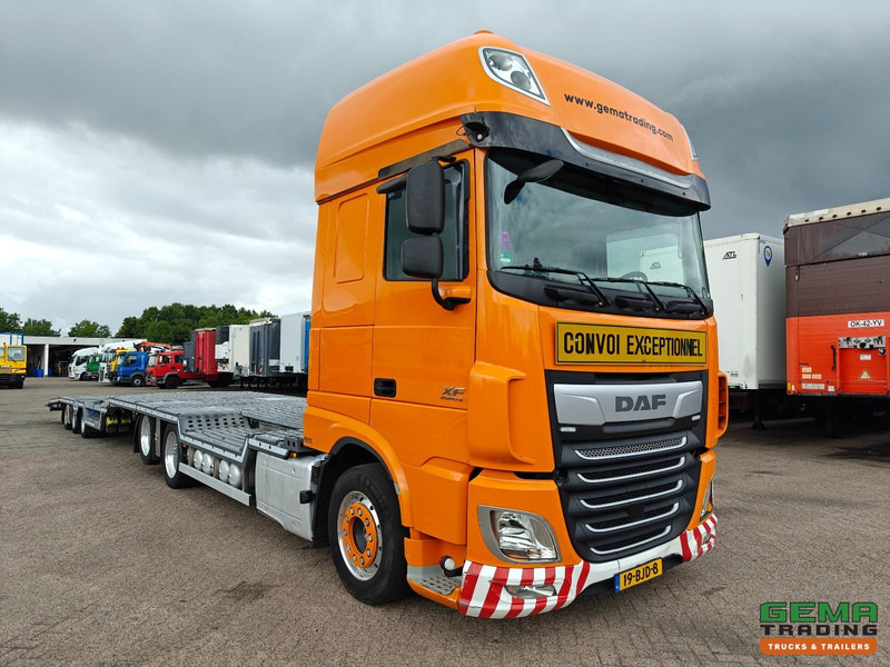 DAF XF 440 FAS 6x2 SuperSpaceCab Euro6C - Retarder + Recker 3-Assige Aanhanger - Wielkuipen - Hydraulische knik en uitschuifbaar - 02/2026 APK - Autovrachtwagen vrachtwagen: afbeelding 4 DAF XF 440 FAS 6x2 SuperSpaceCab Euro6C - Retarder + Recker 3-Assige Aanhanger - Wielkuipen - Hydraulische knik en uitschuifbaar - 02/2026 APK - Autovrachtwagen vrachtwagen: afbeelding 4
