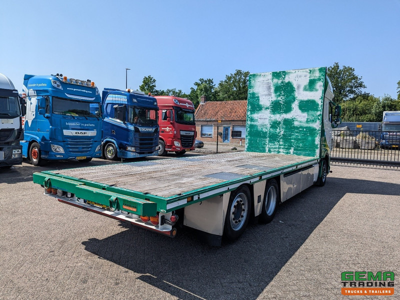 DAF XF 530 FAN 6x2/4 SuperSpaceCab Euro6C - Retarder - OpenLaadbak 7.4M - SmartTacho V2 - NOKKENAS problem - 05/2026 - Fourage APK - Vrachtwagen met open laadbak: afbeelding 2 DAF XF 530 FAN 6x2/4 SuperSpaceCab Euro6C - Retarder - OpenLaadbak 7.4M - SmartTacho V2 - NOKKENAS problem - 05/2026 - Fourage APK - Vrachtwagen met open laadbak: afbeelding 2