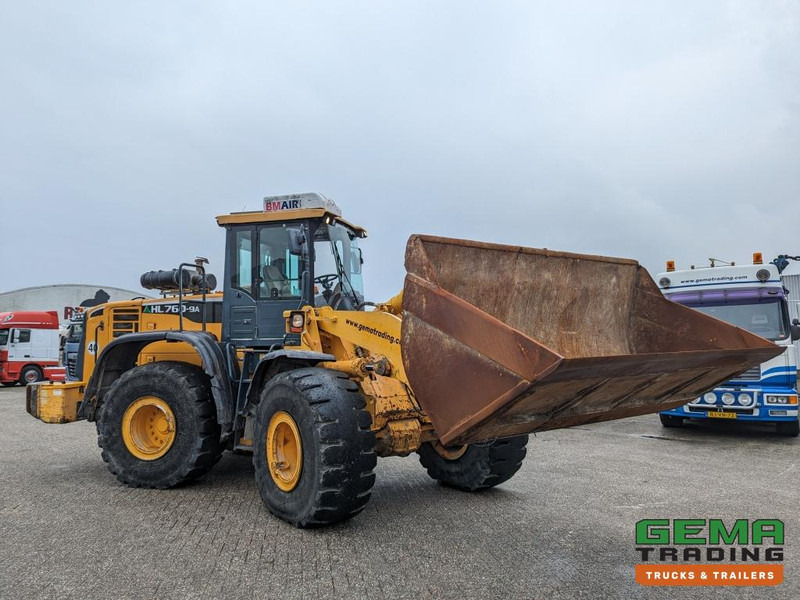 Hyundai HL760-9A Wheelloader - BM-Air overdruk unit - Cummins QSB6.7 - Engine prefilters (M33) - Wiellader: afbeelding 2 Hyundai HL760-9A Wheelloader - BM-Air overdruk unit - Cummins QSB6.7 - Engine prefilters (M33) - Wiellader: afbeelding 2