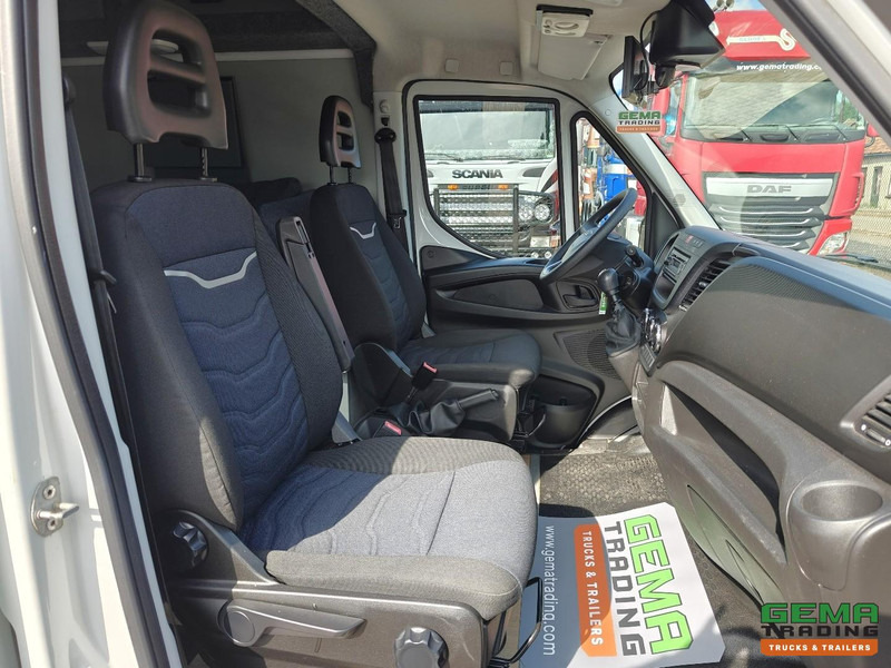Buscamper Iveco Daily 5-130 2 Persoons Camper - Airco/Boiler/Toilet - 134.000km - Fiamma Luifel - Fietsendrager - 05/2026 APK: afbeelding 19