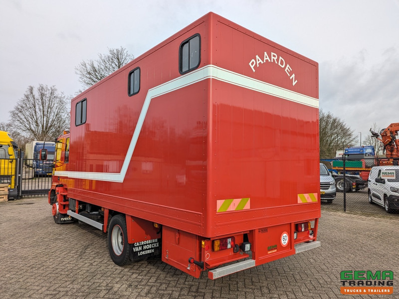 Iveco Tector ML120E24D 4x2 Euro3 DubbelCabine - Paardenwagen 3-Paards - Kleedruimte - Hydraulische klep- TOP! - Paardenvrachtwagen: afbeelding 4 Iveco Tector ML120E24D 4x2 Euro3 DubbelCabine - Paardenwagen 3-Paards - Kleedruimte - Hydraulische klep- TOP! - Paardenvrachtwagen: afbeelding 4