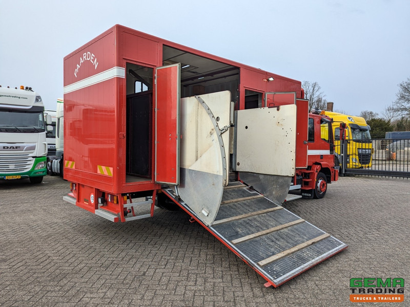 Iveco Tector ML120E24D 4x2 Euro3 DubbelCabine - Paardenwagen 3-Paards - Kleedruimte - Hydraulische klep- TOP! - Paardenvrachtwagen: afbeelding 3 Iveco Tector ML120E24D 4x2 Euro3 DubbelCabine - Paardenwagen 3-Paards - Kleedruimte - Hydraulische klep- TOP! - Paardenvrachtwagen: afbeelding 3