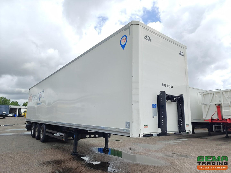 Kögel S24-1 3-Assen SAF - Schijfremmen - Gesloten Opbouw - Gesloten oplegger: afbeelding 5 Kögel S24-1 3-Assen SAF - Schijfremmen - Gesloten Opbouw - Gesloten oplegger: afbeelding 5