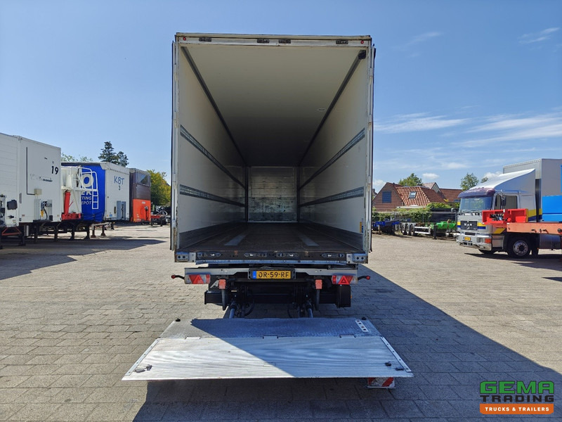 Kögel SKH24 3-Assen SAF - Gesloten Opbouw - LiftAs - Schijfremmen - Laadklep 2000KG - Gesloten oplegger: afbeelding 5 Kögel SKH24 3-Assen SAF - Gesloten Opbouw - LiftAs - Schijfremmen - Laadklep 2000KG - Gesloten oplegger: afbeelding 5