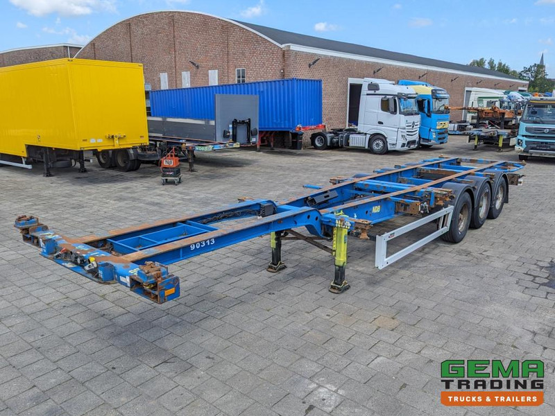 Krone SD27 3-Assen BPW Drumbrakes - 4700KG - All Connections (O1913) - Containertransporter/ Wissellaadbak oplegger: afbeelding 4 Krone SD27 3-Assen BPW Drumbrakes - 4700KG - All Connections (O1913) - Containertransporter/ Wissellaadbak oplegger: afbeelding 4