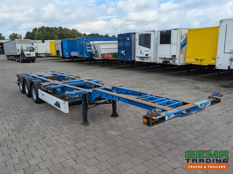 Krone SD27 3-Assen BPW Drumbrakes - 5530KG - All Connections - NOT SLIDING (O2048) - Containertransporter/ Wissellaadbak oplegger: afbeelding 3 Krone SD27 3-Assen BPW Drumbrakes - 5530KG - All Connections - NOT SLIDING (O2048) - Containertransporter/ Wissellaadbak oplegger: afbeelding 3