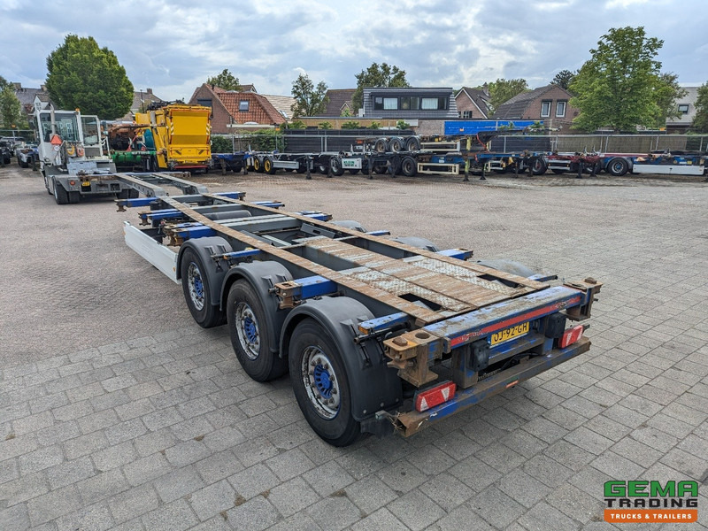 Krone SDC 27 3-Assen SAF - Lift as - Schijfremmen - Achterschuiver - 20 2x20FT/30/40FT - Containertransporter/ Wissellaadbak oplegger: afbeelding 3 Krone SDC 27 3-Assen SAF - Lift as - Schijfremmen - Achterschuiver - 20 2x20FT/30/40FT - Containertransporter/ Wissellaadbak oplegger: afbeelding 3