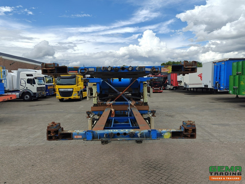 Krone SDC 27 3-assen BPW - DrumBrakes - 4700KG - 2x 20FT 1x 30FT 1x40FT - Pakket van 2 - Containertransporter/ Wissellaadbak oplegger: afbeelding 5 Krone SDC 27 3-assen BPW - DrumBrakes - 4700KG - 2x 20FT 1x 30FT 1x40FT - Pakket van 2 - Containertransporter/ Wissellaadbak oplegger: afbeelding 5