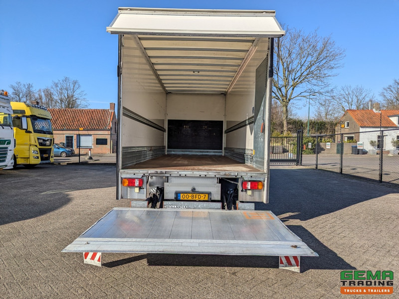 MAN TGL 12.220 4x2 Dagcab Euro6B - Geslotenbak 7.2m + Laadklep 1500KG - Zij deur- 09/2025APK - Bakwagen: afbeelding 5 MAN TGL 12.220 4x2 Dagcab Euro6B - Geslotenbak 7.2m + Laadklep 1500KG - Zij deur- 09/2025APK - Bakwagen: afbeelding 5