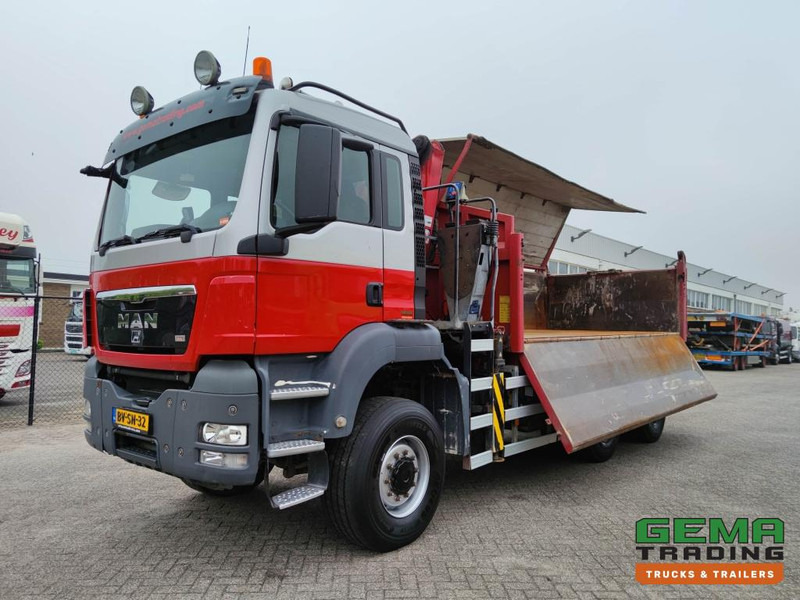 MAN TGS 26.400 6x6 4 Daycab Euro4 - HMF1643Z2 - Hyva 2-Zijdige Kipper 5.4m. - REBUILT ENGINE - TOP! (V584) - Kipper vrachtwagen, Kraanwagen: afbeelding 2 MAN TGS 26.400 6x6 4 Daycab Euro4 - HMF1643Z2 - Hyva 2-Zijdige Kipper 5.4m. - REBUILT ENGINE - TOP! (V584) - Kipper vrachtwagen, Kraanwagen: afbeelding 2
