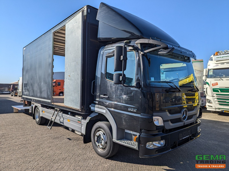 Mercedes-Benz Atego 922 4x2 Dagcab Euro5 - Geslotenbak 5.95m + Laadklep 1500KG - Zijdeur - 05/2025APK - Bakwagen: afbeelding 2 Mercedes-Benz Atego 922 4x2 Dagcab Euro5 - Geslotenbak 5.95m + Laadklep 1500KG - Zijdeur - 05/2025APK - Bakwagen: afbeelding 2