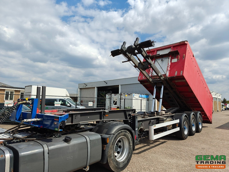 Renders 12.27NA 3-Assen BPW - SteilLader - Kabelsysteem 30T - Kipper - AluContainer 33m³ - Draadloze Afstandsbediening - Containertransporter/ Wissellaadbak oplegger: afbeelding 5 Renders 12.27NA 3-Assen BPW - SteilLader - Kabelsysteem 30T - Kipper - AluContainer 33m³ - Draadloze Afstandsbediening - Containertransporter/ Wissellaadbak oplegger: afbeelding 5