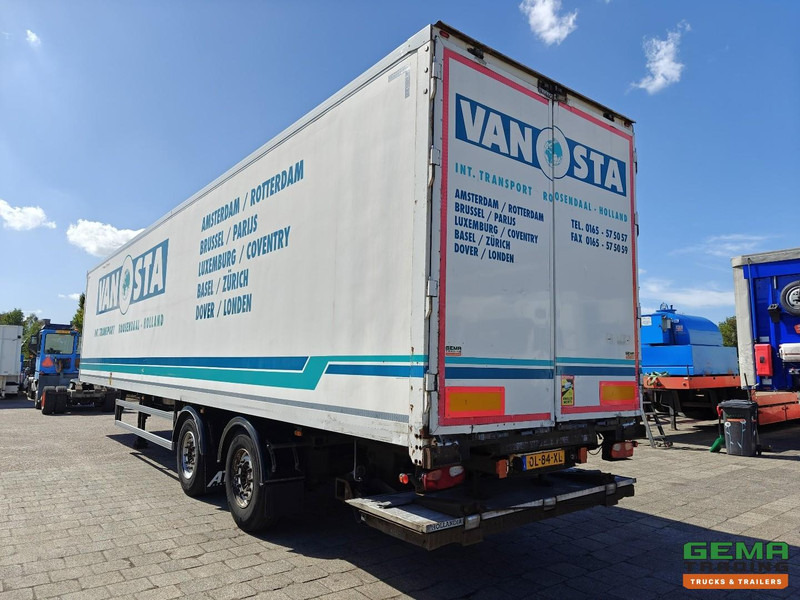 SYSTEM TRAILERS GS PRS 18 2-Assen SAF - LiftAs en StuurAs - Schijfremmen - Gesloten Opbouw - Laadklep 2000KG - Gesloten oplegger: afbeelding 4 SYSTEM TRAILERS GS PRS 18 2-Assen SAF - LiftAs en StuurAs - Schijfremmen - Gesloten Opbouw - Laadklep 2000KG - Gesloten oplegger: afbeelding 4