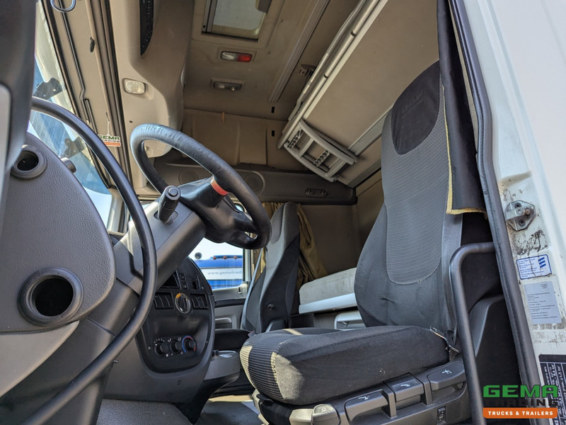 DAF FT XF105.460 4x2 Superspacecab Euro5 EEV - Retarder - Dubbele tanks - Trekker: afbeelding 5 DAF FT XF105.460 4x2 Superspacecab Euro5 EEV - Retarder - Dubbele tanks - Trekker: afbeelding 5