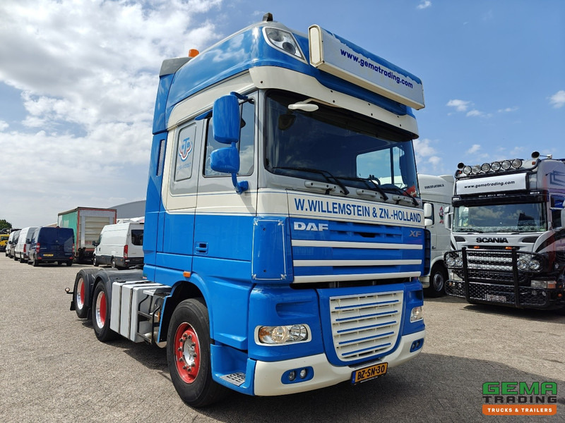 DAF FTS XF105.510 6x2 SuperSpaceCab Euro5 - Retarder - Dubbele Tanks - 10 Banden - Schuifschotel - NL TRUCK - Trekker: afbeelding 2 DAF FTS XF105.510 6x2 SuperSpaceCab Euro5 - Retarder - Dubbele Tanks - 10 Banden - Schuifschotel - NL TRUCK - Trekker: afbeelding 2