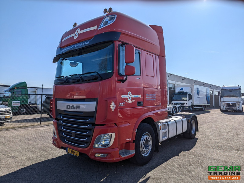 DAF XF 460 FT 4x2 Superspacecab Euro6 - Groot Brandstoffilter - RVS Gereedschapskist - Reservewiel - 07/2025APK - Trekker: afbeelding 1 DAF XF 460 FT 4x2 Superspacecab Euro6 - Groot Brandstoffilter - RVS Gereedschapskist - Reservewiel - 07/2025APK - Trekker: afbeelding 1