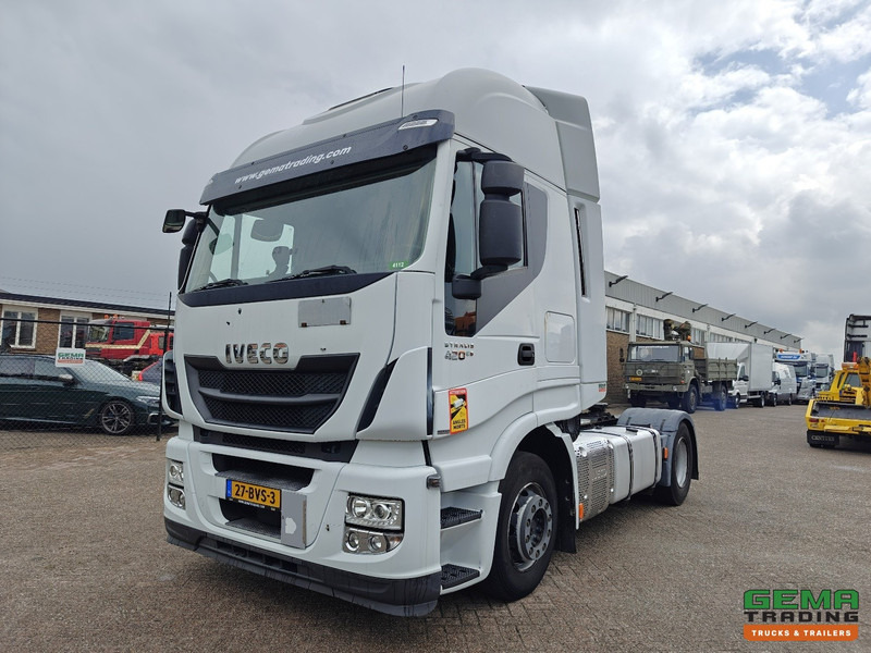 Iveco Stralis 420 Hi-Way 4x2 Euro6A - Dubbele tanks - NL truck - 09/2025 APK - Trekker: afbeelding 1 Iveco Stralis 420 Hi-Way 4x2 Euro6A - Dubbele tanks - NL truck - 09/2025 APK - Trekker: afbeelding 1