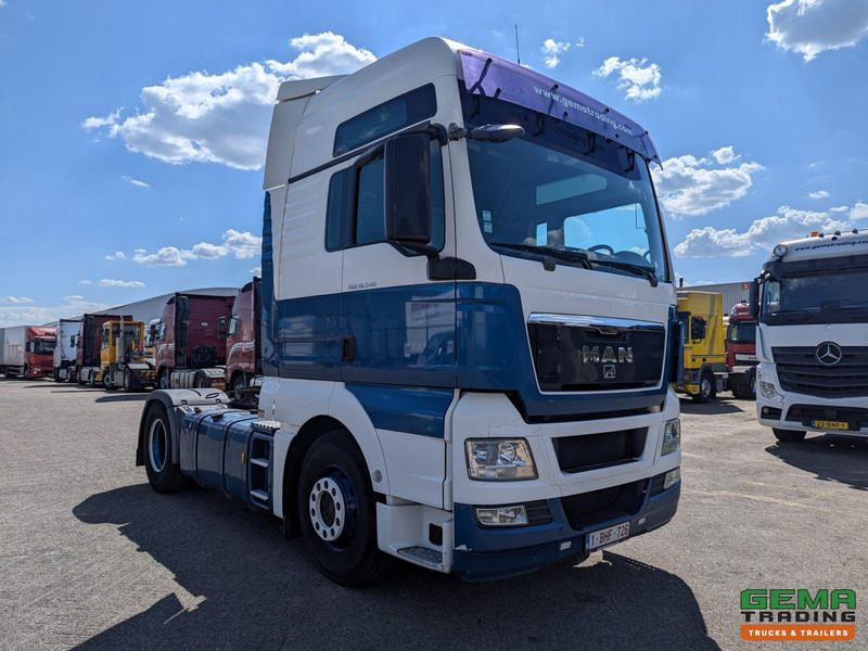 MAN TGX 18.540 4x2 XXL Euro5 - Retarder - Reservewiel - Luchthoorns - Belgium Truck - Trekker: afbeelding 2 MAN TGX 18.540 4x2 XXL Euro5 - Retarder - Reservewiel - Luchthoorns - Belgium Truck - Trekker: afbeelding 2